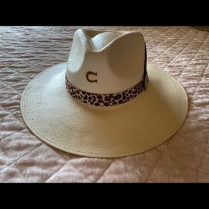 Charlie 1 Horse Heatseeker Hat